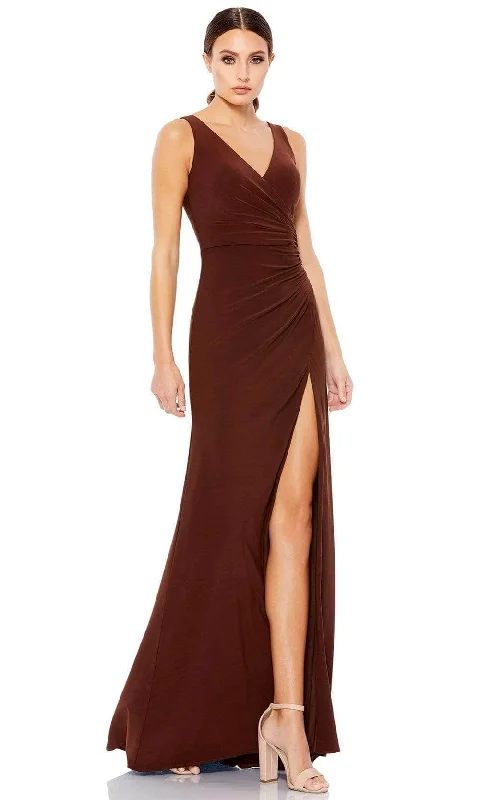 Sleeveless Dress With Keyhole BackIeena Duggal - 26513 Sleeveless V-Neck Sheath Dress