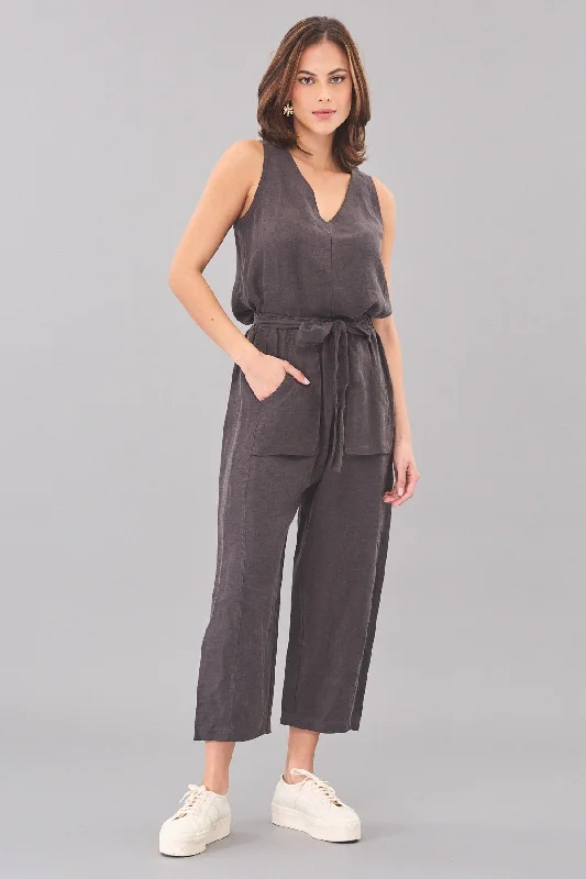 women's trendy pantsBelted Cargo Cropped Pant