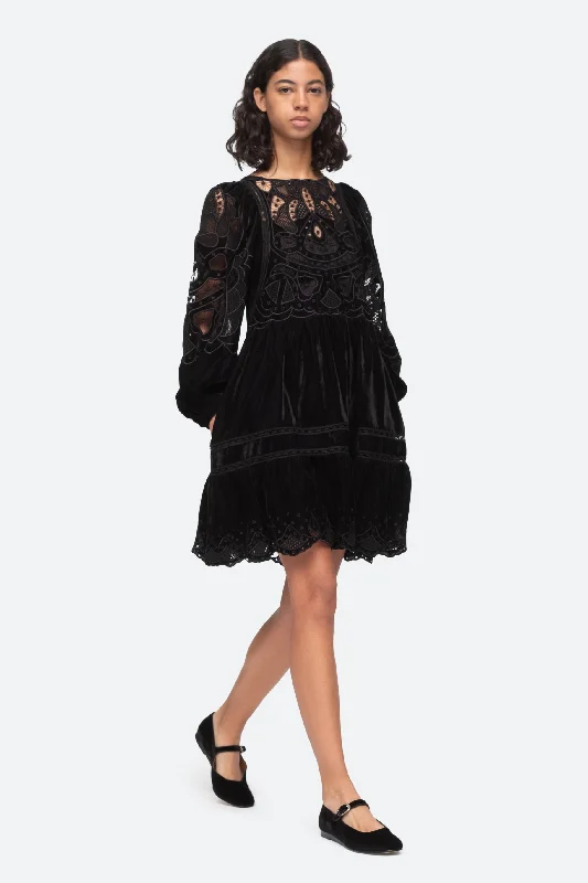 Flowery Long Sleeves Tea DressEliana Embroidery Long Sleeve Dress - Black