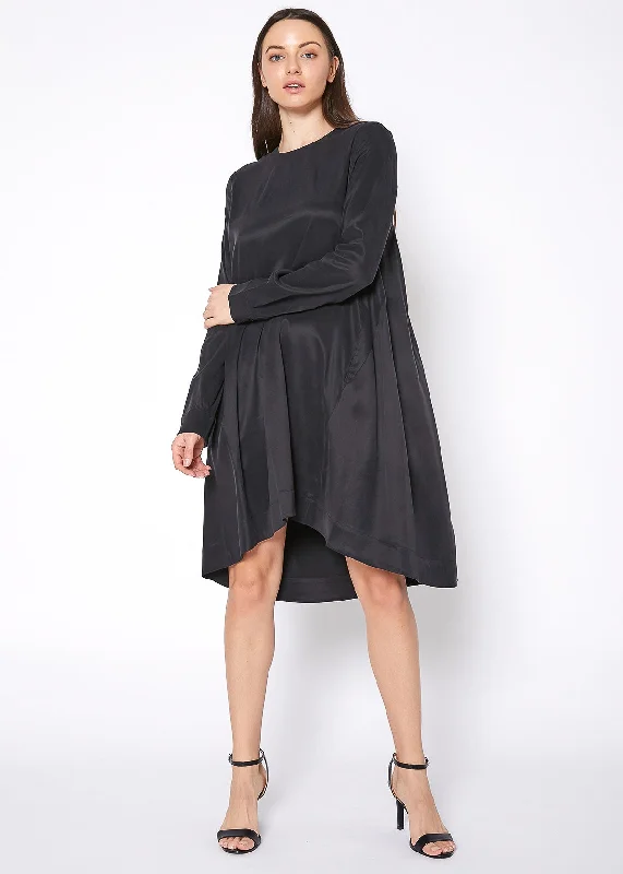 Flattering Long Sleeves DressWomen's Basic Long Sleeve Crew Neck Dress