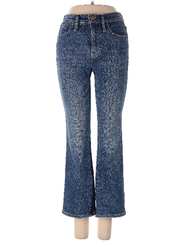 women's denim jeans for a vintage styleLow-Rise Bootleg Jeans in Medium Wash