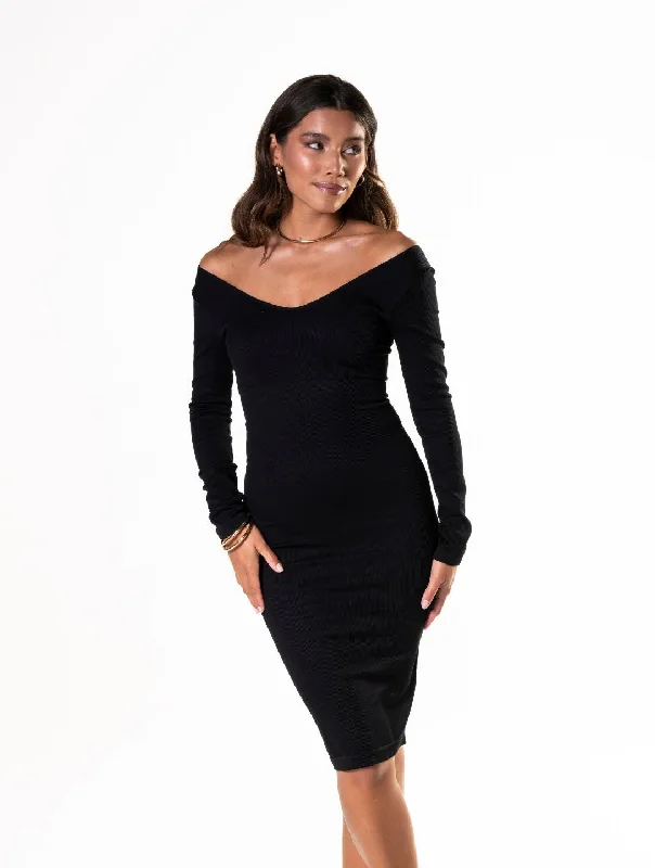 Fabulous Formal Long Sleeves DressV-Neck Long Sleeve Dress