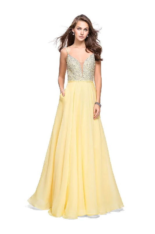 Formal Dress for Winter Formal EventsLa Femme - 26278 Deep Sweetheart Neck Chiffon A-line Gown