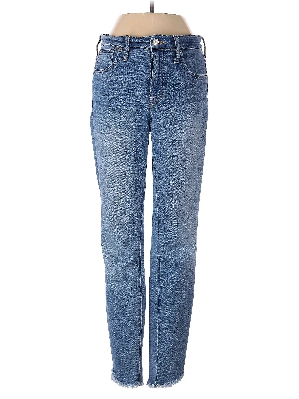 women's denim jeans with embroidered back pocketsMid-Rise Straight-leg Jeans in Medium Wash