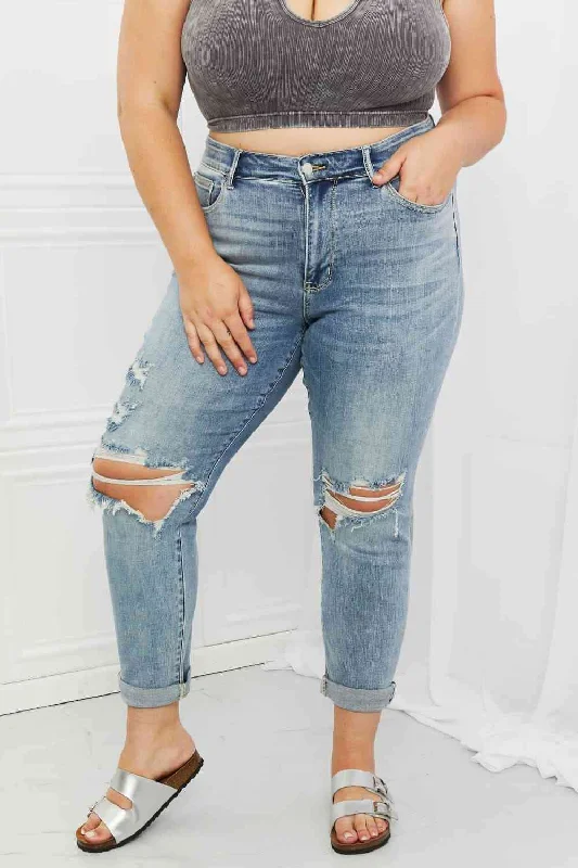 women's denim jeans with buttonsJudy Blue Malia Full Size Mid Rise Boyfriend Jeans