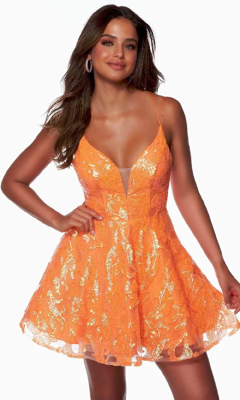 sweetheart-neck party dressesAlyce Paris 3137 - Sequin Motif V-Neck Homecoming Dress