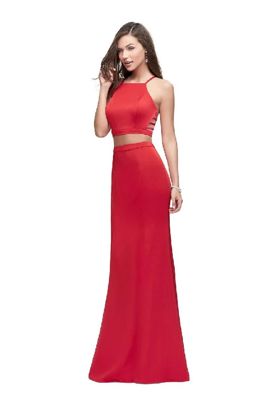 Formal Dress for Eco-Friendly ThemesLa Femme - 25220 Two-Piece High Halter Strappy Jersey Gown