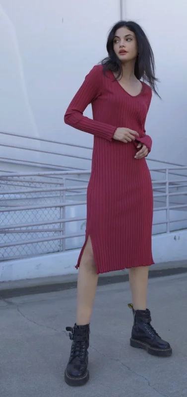 Flowing Long Sleeves Prom DressLong Sleeve Side Slit Dress