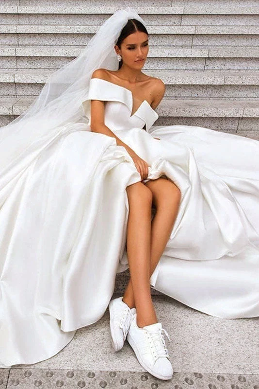 bridesmaid dresses that match wedding dressElegant Off Shoulder White Ball Gown Simple Wedding Dress Satin Bridal Gown OKQ20