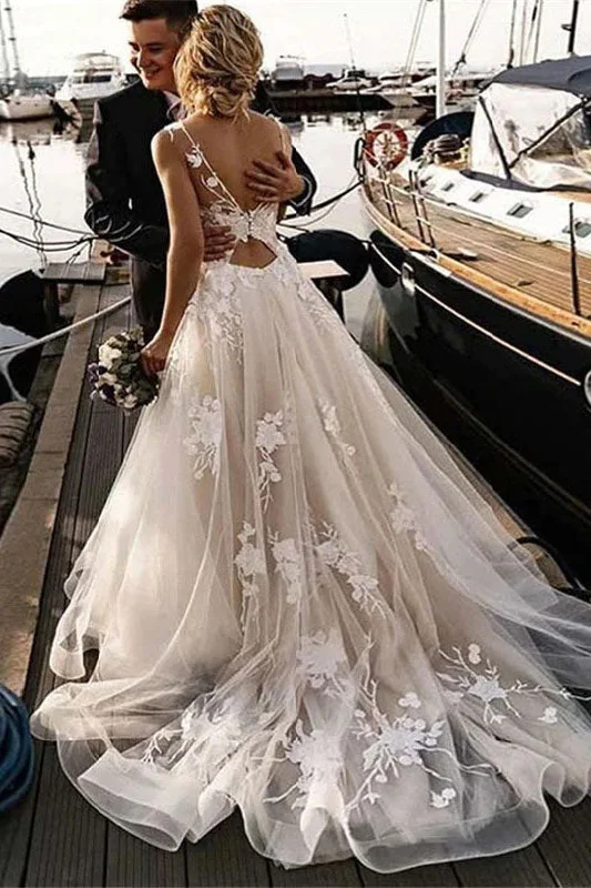 sweetheart neckline wedding dressesBoho Wedding Dress Beach Bride Dress Lace Appliques Beaded Bohemian Bridal Gowns OKV22